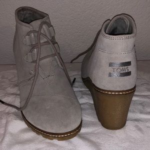 TOMS wedge shoes